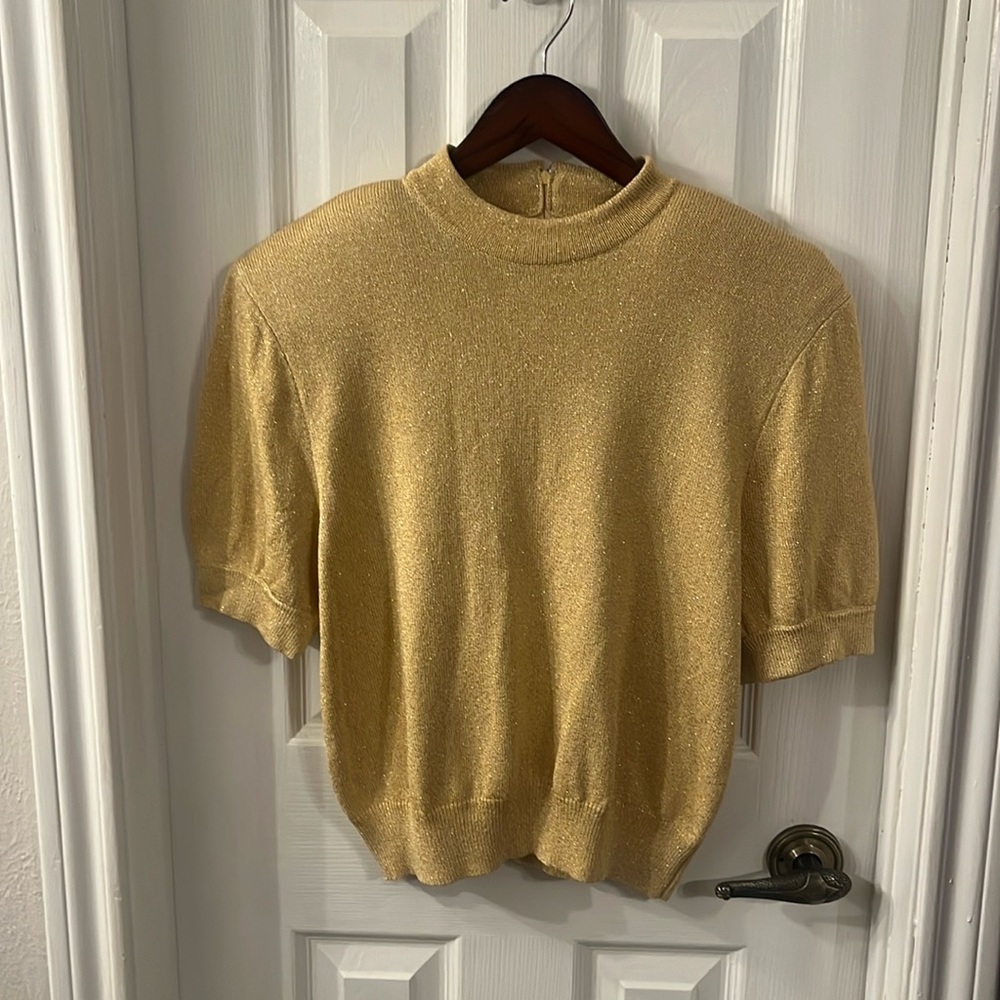 ST JOHN KNIT BLOUSE